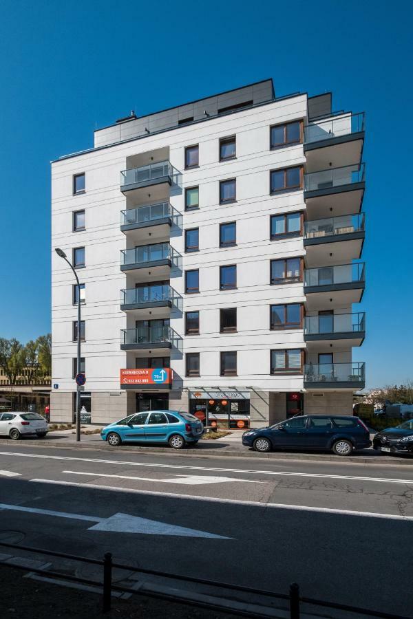Raya Mansion Warsaw Apartment ภายนอก รูปภาพ